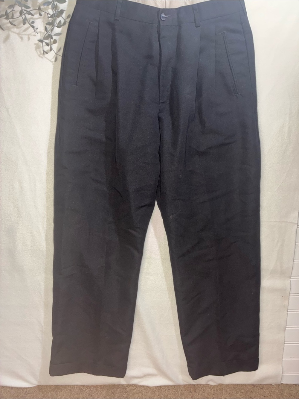 Haggar Black Pleated Dress Slacks